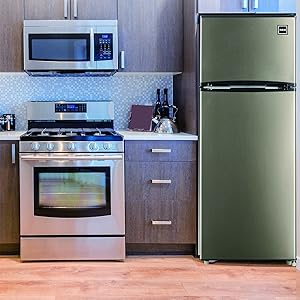 RCA RFR725 Refrigerator RCA RFR725 Refrigerator